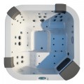    Jacuzzi Santorini Pro 43  5  230  215  90    